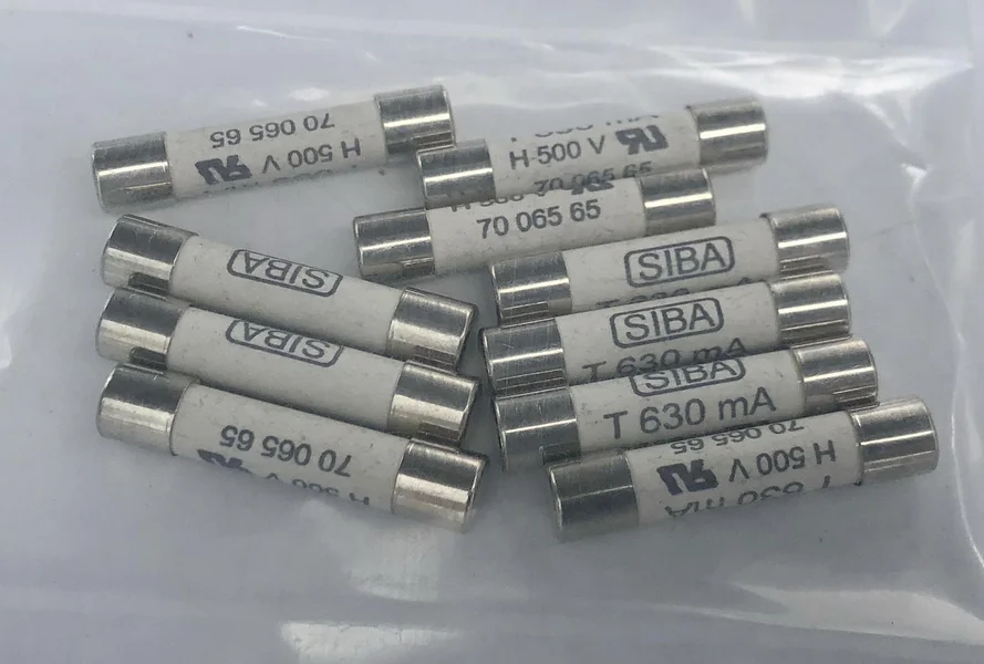 Плавкий предохранитель 0.63A - цена, фото, характеристики - ООО \