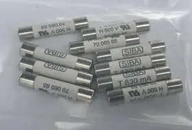 Плавкий предохранитель 0.63A